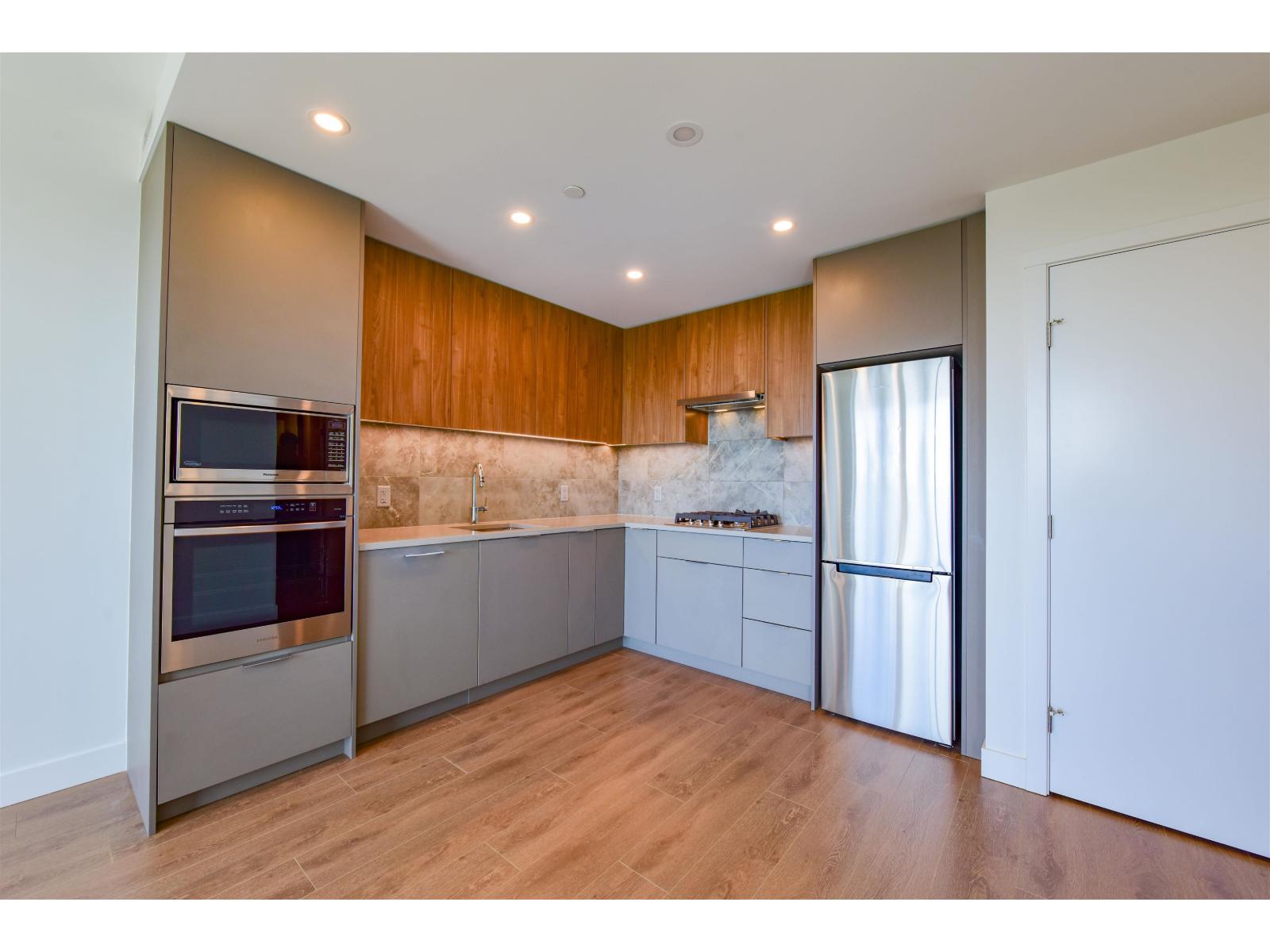 905 13359 Old Yale Road, Surrey, British Columbia V3T 0S4 - Photo 7 - R3107442