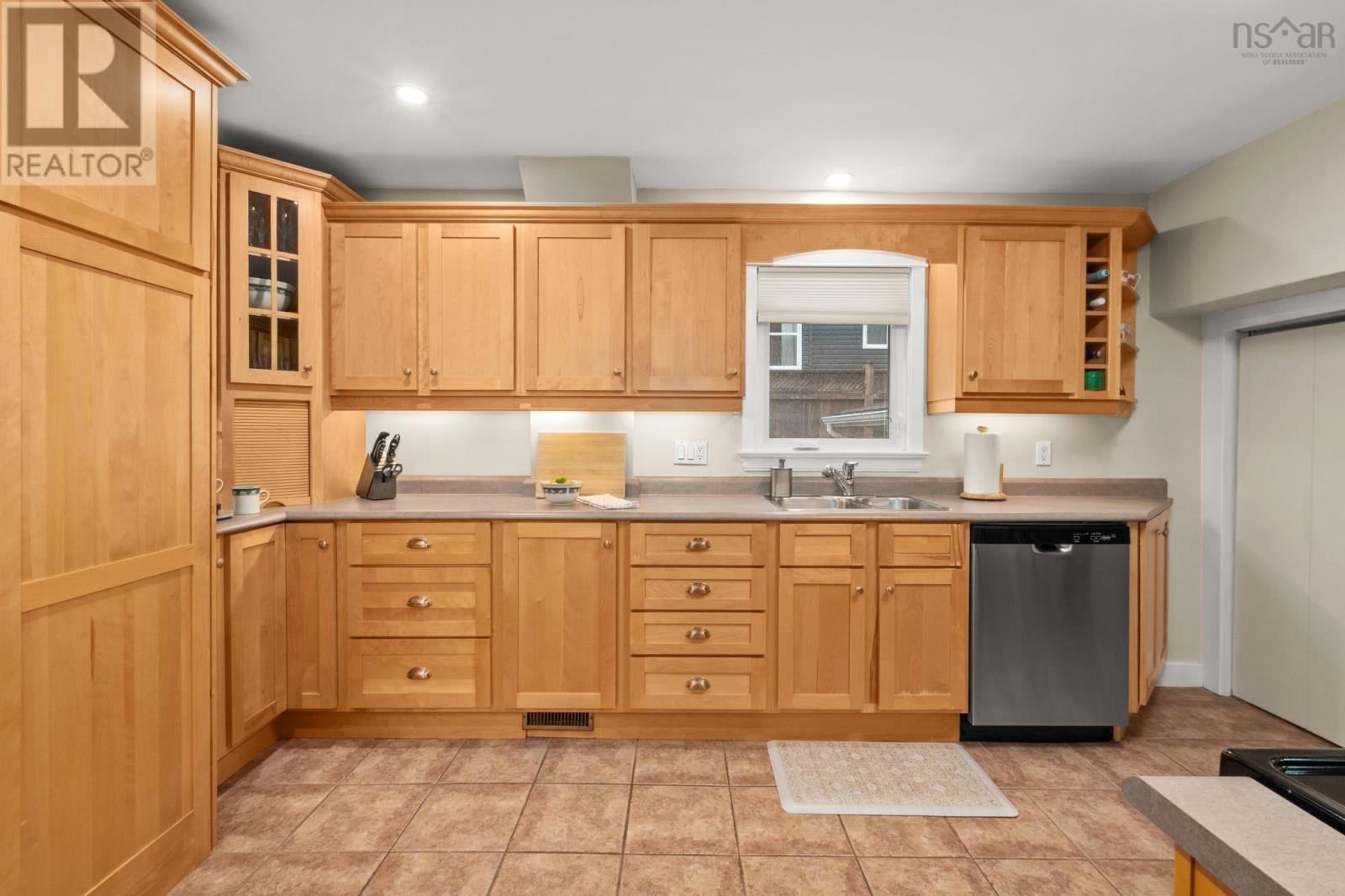 8 Eaton Avenue, Dartmouth, Nova Scotia  B2Y 2X5 - Photo 12 - 202606518