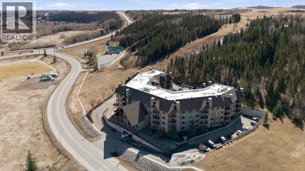 203, 77 George Fox Trail, Cochrane, Alberta  T4C 0N1 - Photo 3 - A2295000