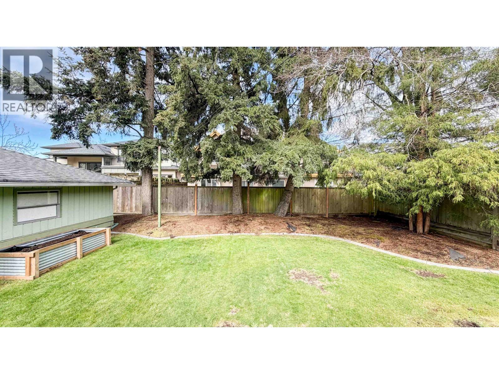 8671 Mowbray Road, Richmond, British Columbia  V7A 2B9 - Photo 37 - R3107647