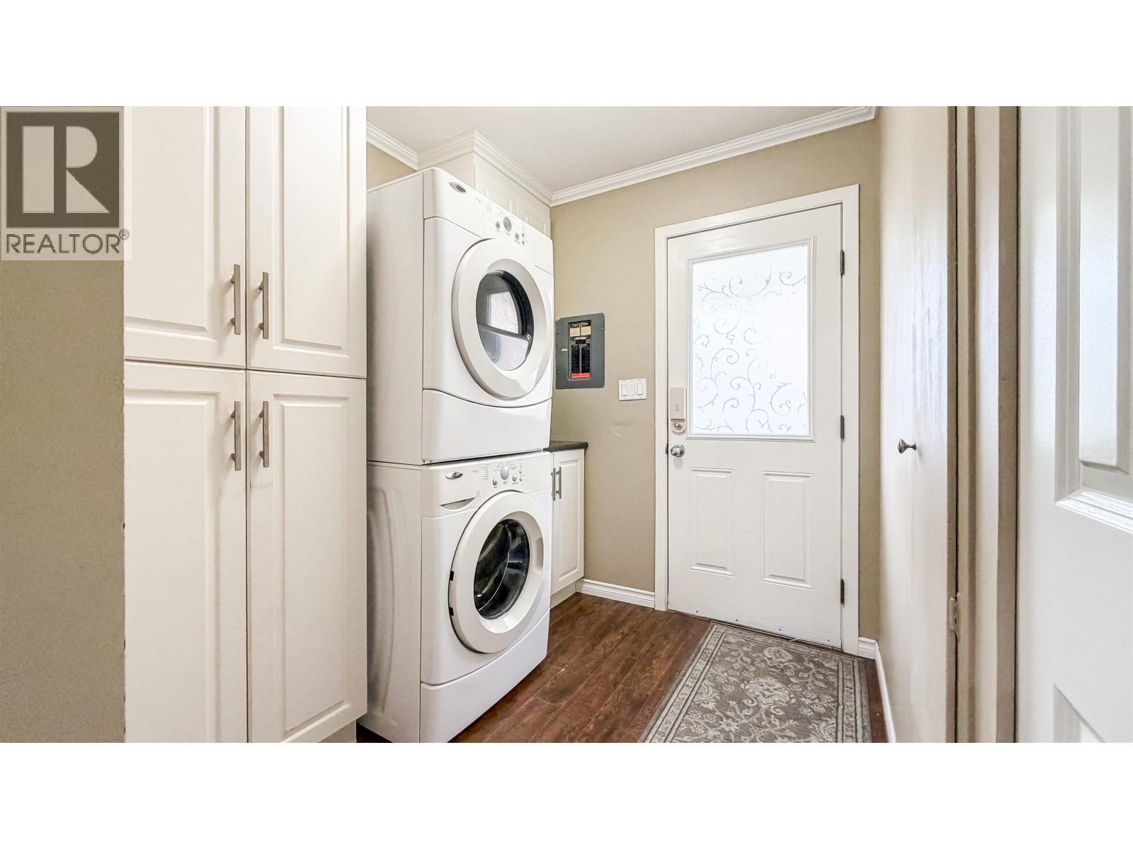 8671 Mowbray Road, Richmond, British Columbia  V7A 2B9 - Photo 32 - R3107647