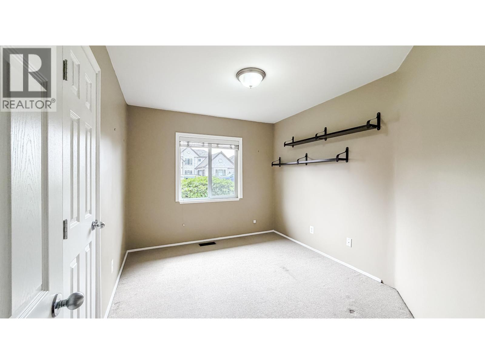 8671 Mowbray Road, Richmond, British Columbia  V7A 2B9 - Photo 25 - R3107647