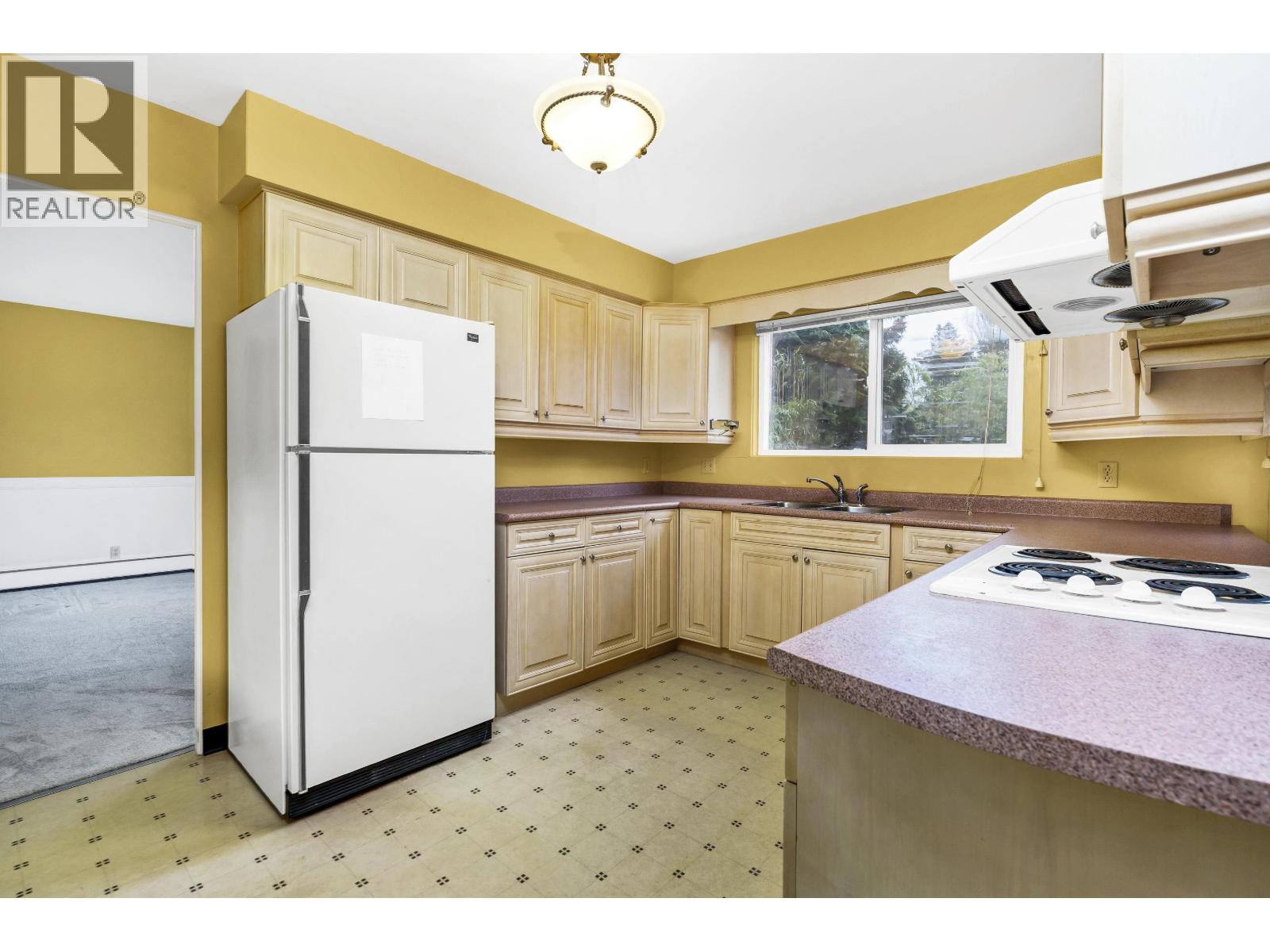 6076 Holland Street, Vancouver, British Columbia V6N 2B3 - Photo 13 - R3107008