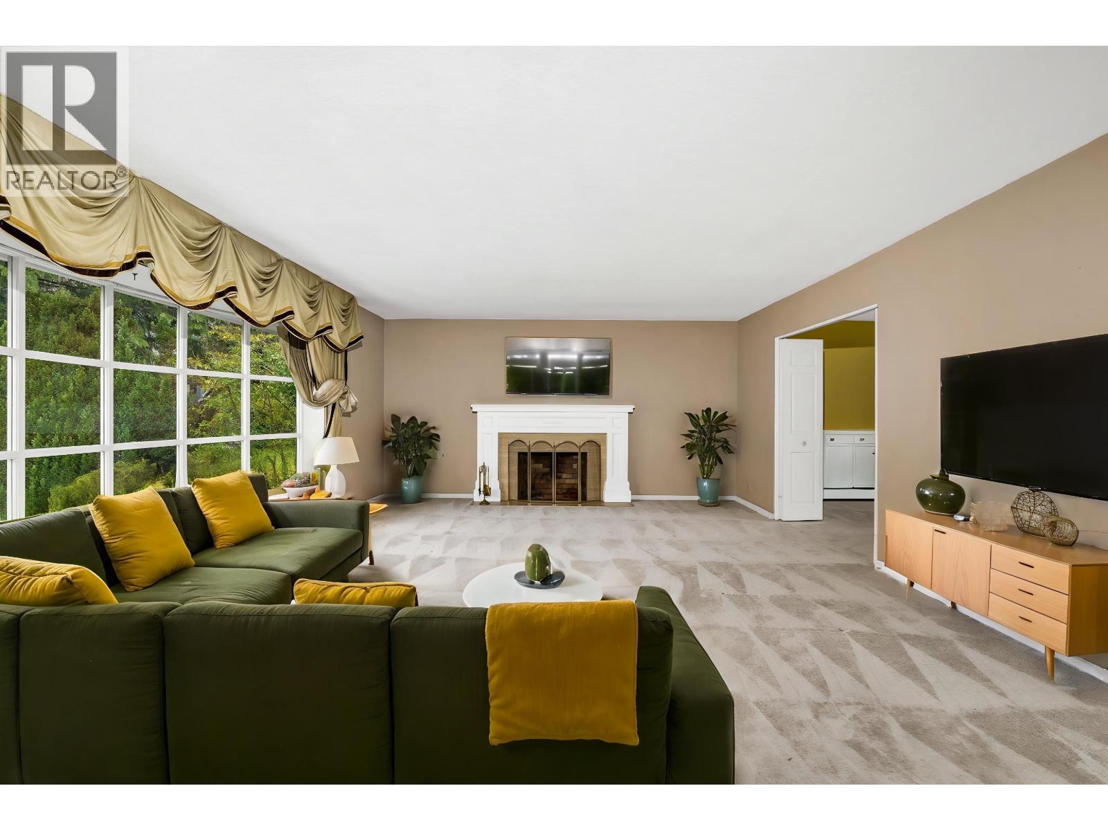 6076 Holland Street, Vancouver, British Columbia V6N 2B3 - Photo 7 - R3107008