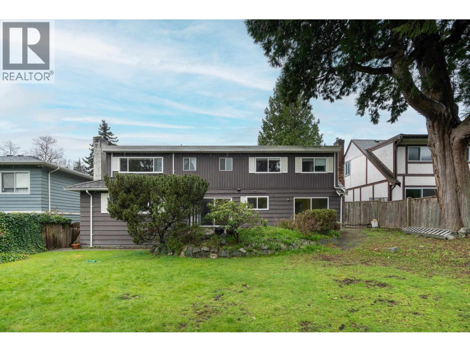 6076 Holland Street, Vancouver, British Columbia V6N 2B3 - Photo 39 - R3107008