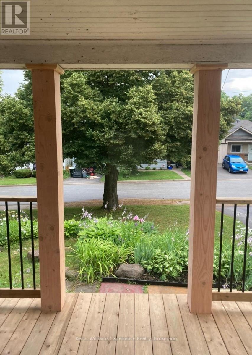 128 Seventh Street, Midland, Ontario  L4R 3Z1 - Photo 4 - S12966684