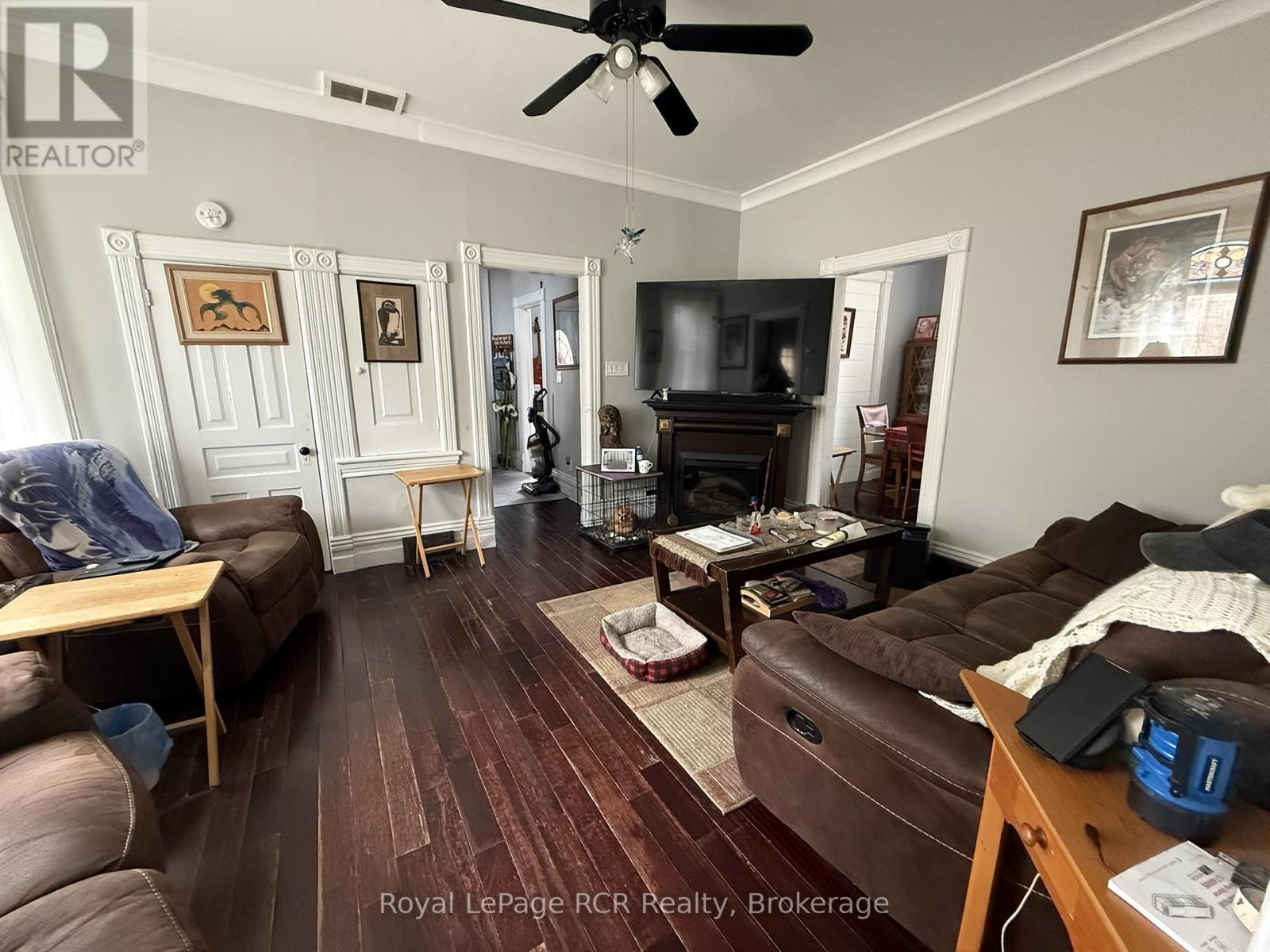 631 9th Avenue, Hanover, Ontario  N4N 2M7 - Photo 8 - X12944298