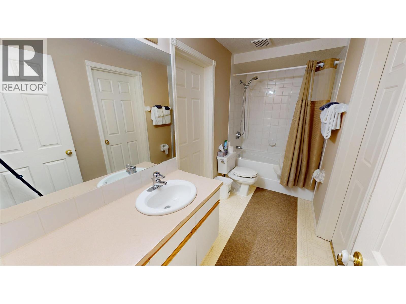 5155 Fairway Drive Unit# 701, Fairmont Hot Springs, British Columbia  V0B 1L1 - Photo 18 - 10382318