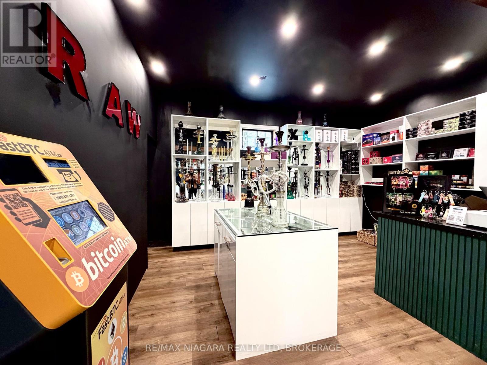 5842 Ferry Street, Niagara Falls, Ontario  L2G 1S9 - Photo 6 - X12954922