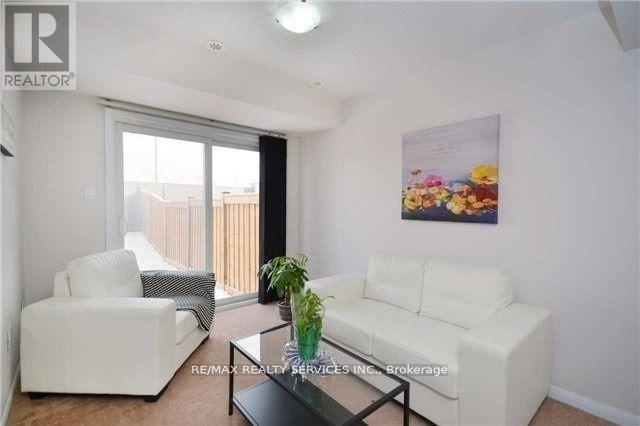 49 Mercedes Road, Brampton, Ontario  L7A 0Z2 - Photo 3 - W12967066