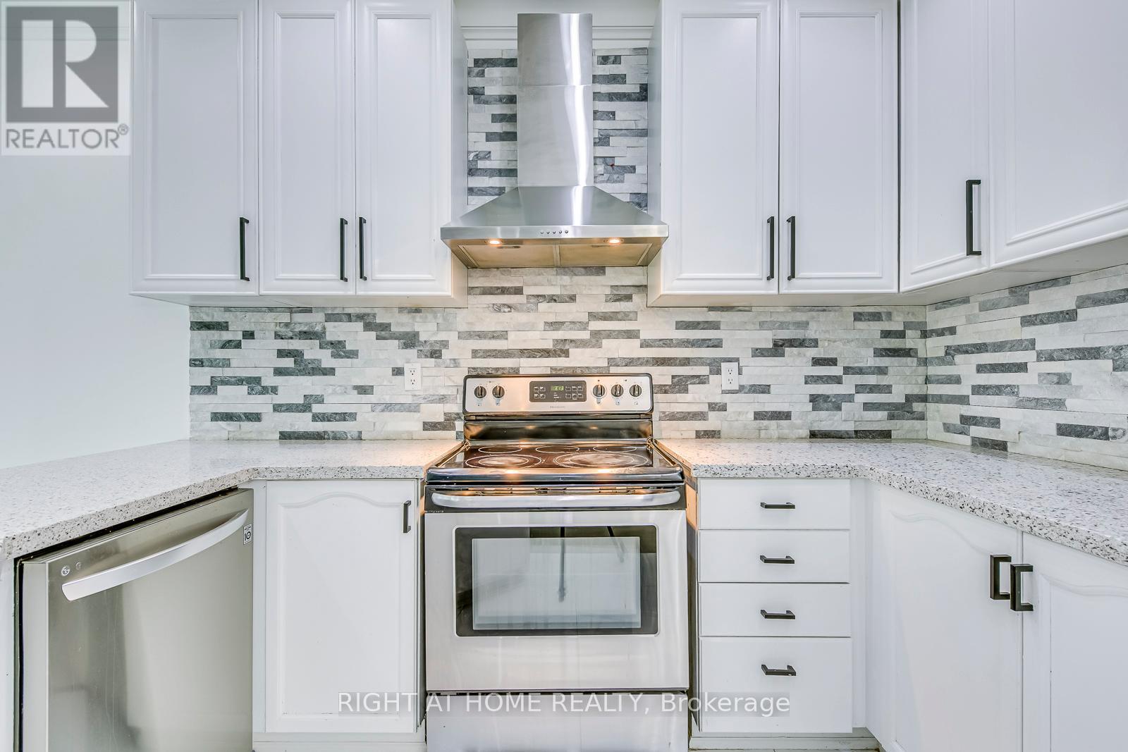 3265 Bruzan Crescent, Mississauga, Ontario  L5N 8E7 - Photo 17 - W12967128