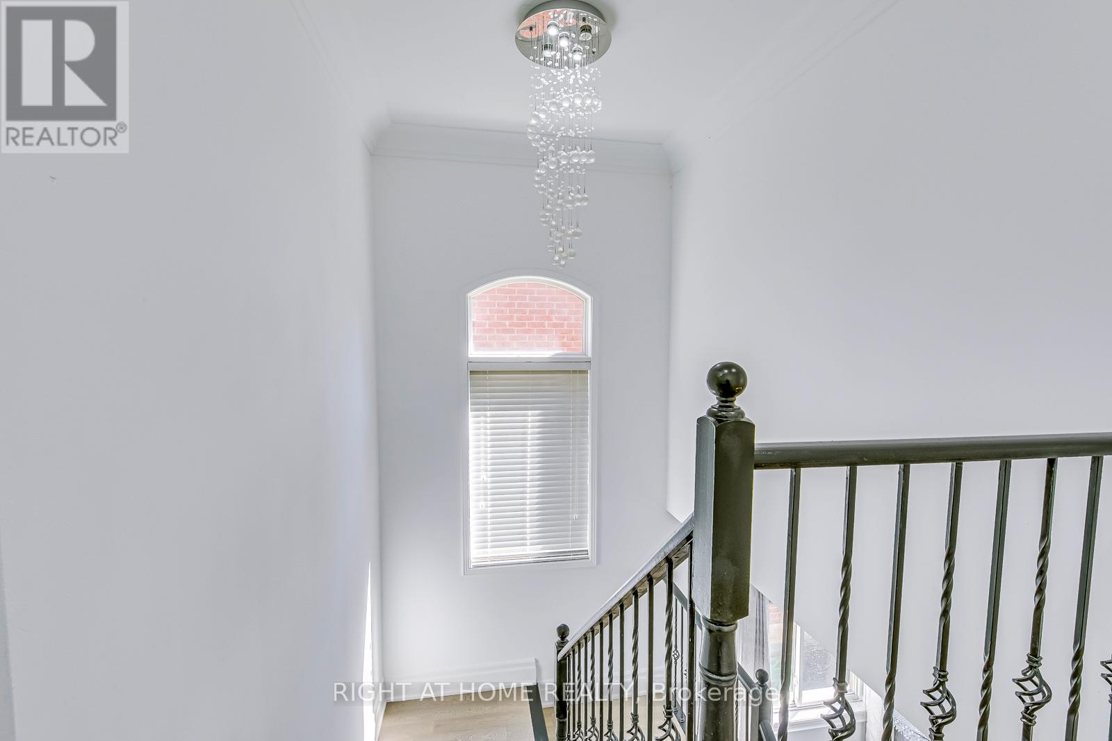 3265 Bruzan Crescent, Mississauga, Ontario  L5N 8E7 - Photo 25 - W12967128