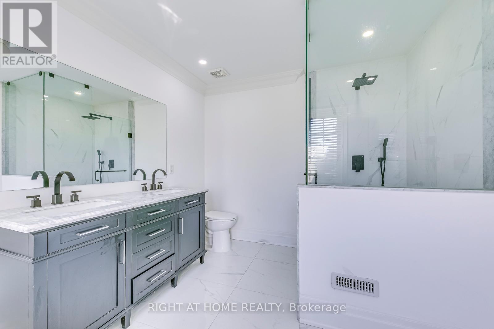 3265 Bruzan Crescent, Mississauga, Ontario  L5N 8E7 - Photo 30 - W12967128