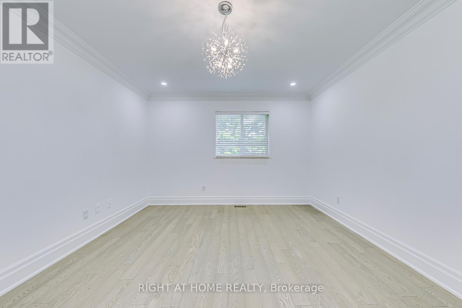 3265 Bruzan Crescent, Mississauga, Ontario  L5N 8E7 - Photo 31 - W12967128