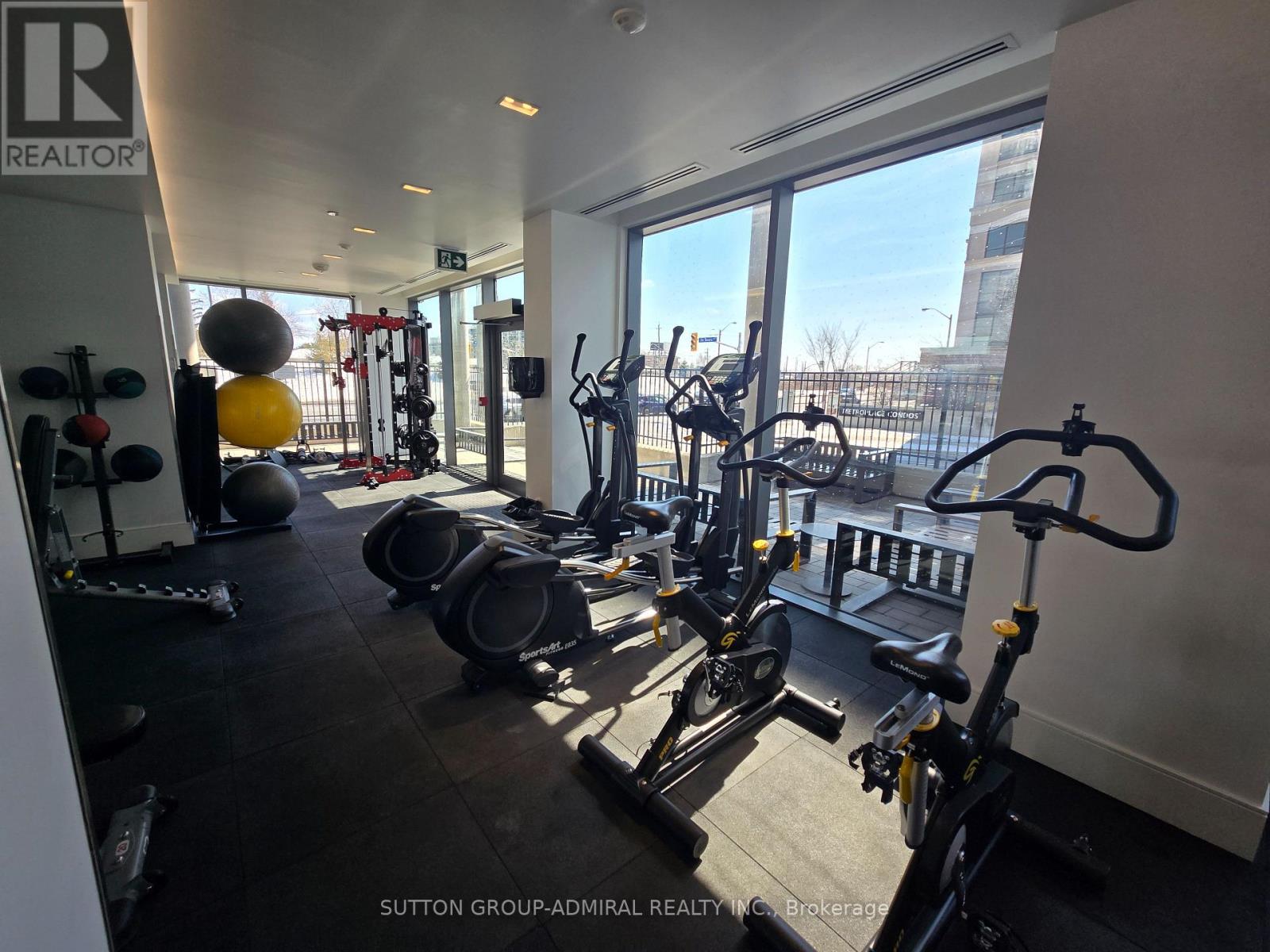 815 - 10 De Boers Drive, Toronto, Ontario  M3J 0H1 - Photo 18 - W12967142