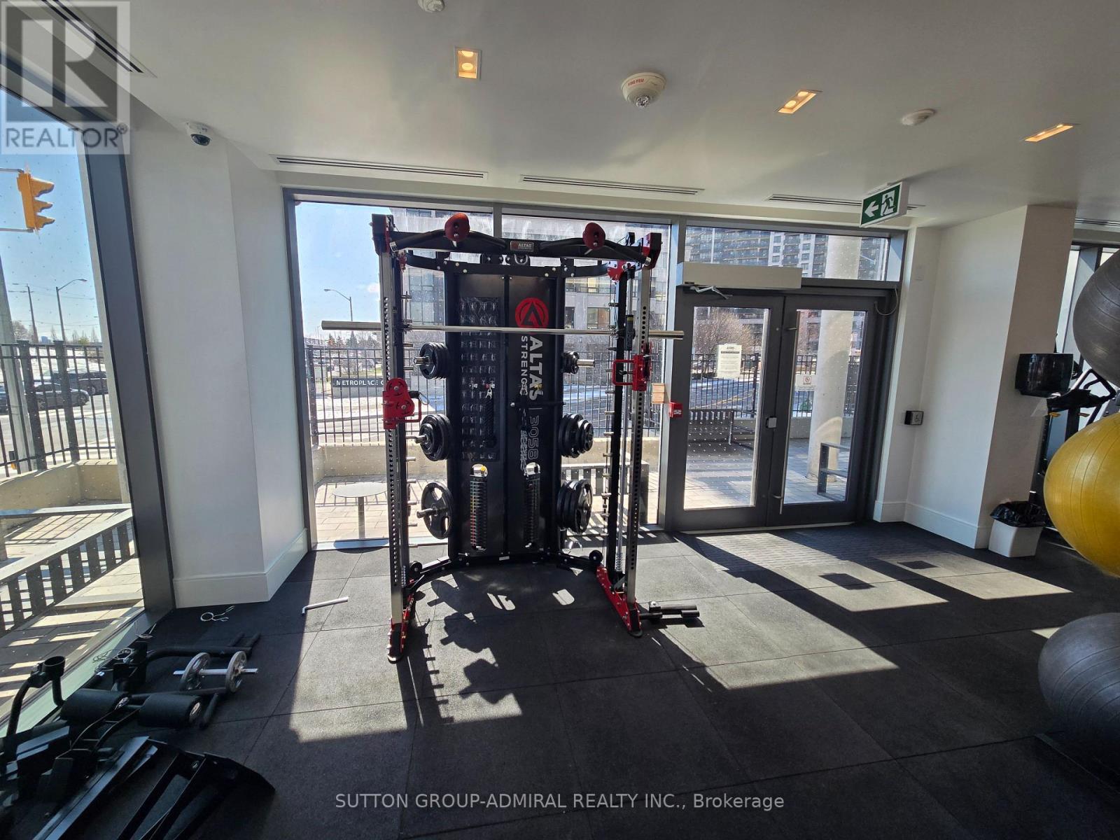 815 - 10 De Boers Drive, Toronto, Ontario  M3J 0H1 - Photo 19 - W12967142