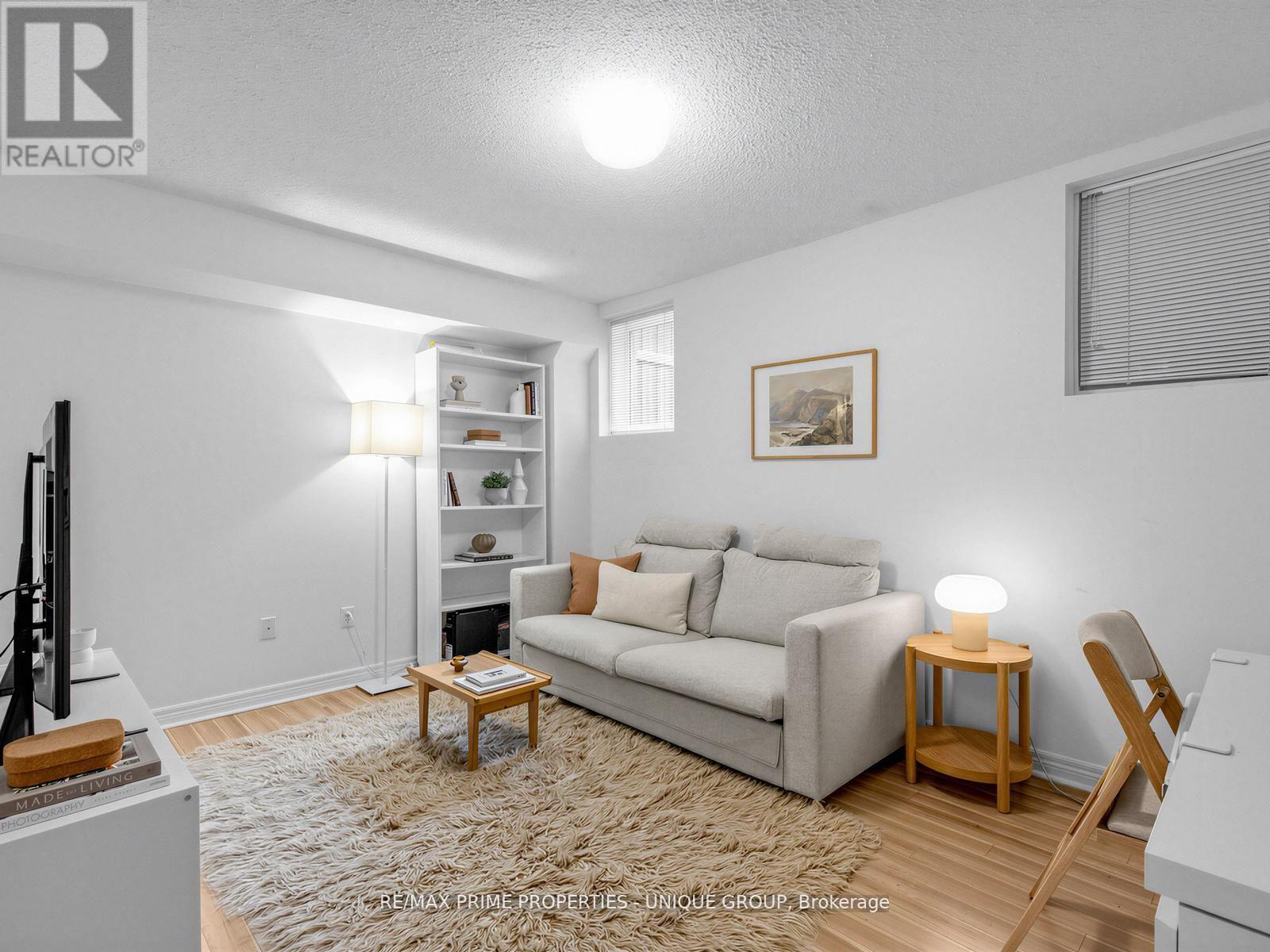 19 James Stock Path, Toronto, Ontario  M8Z 6C6 - Photo 15 - W12967146