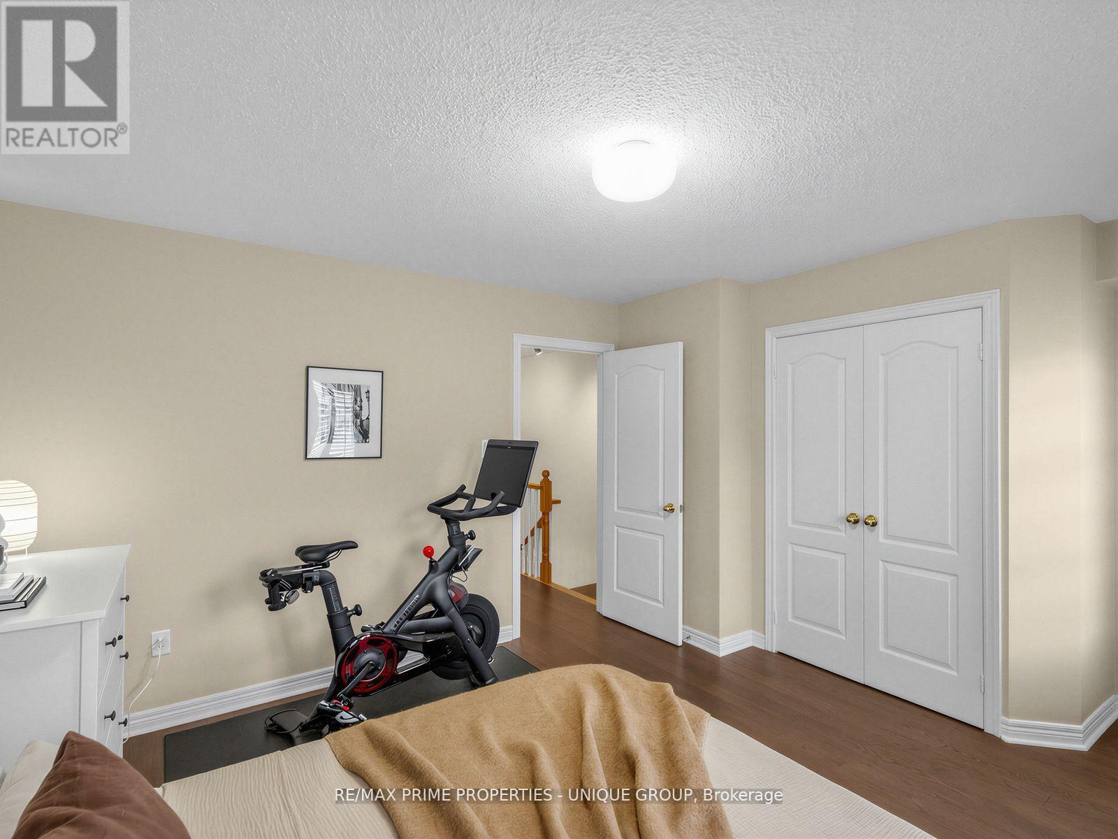 19 James Stock Path, Toronto, Ontario  M8Z 6C6 - Photo 17 - W12967146