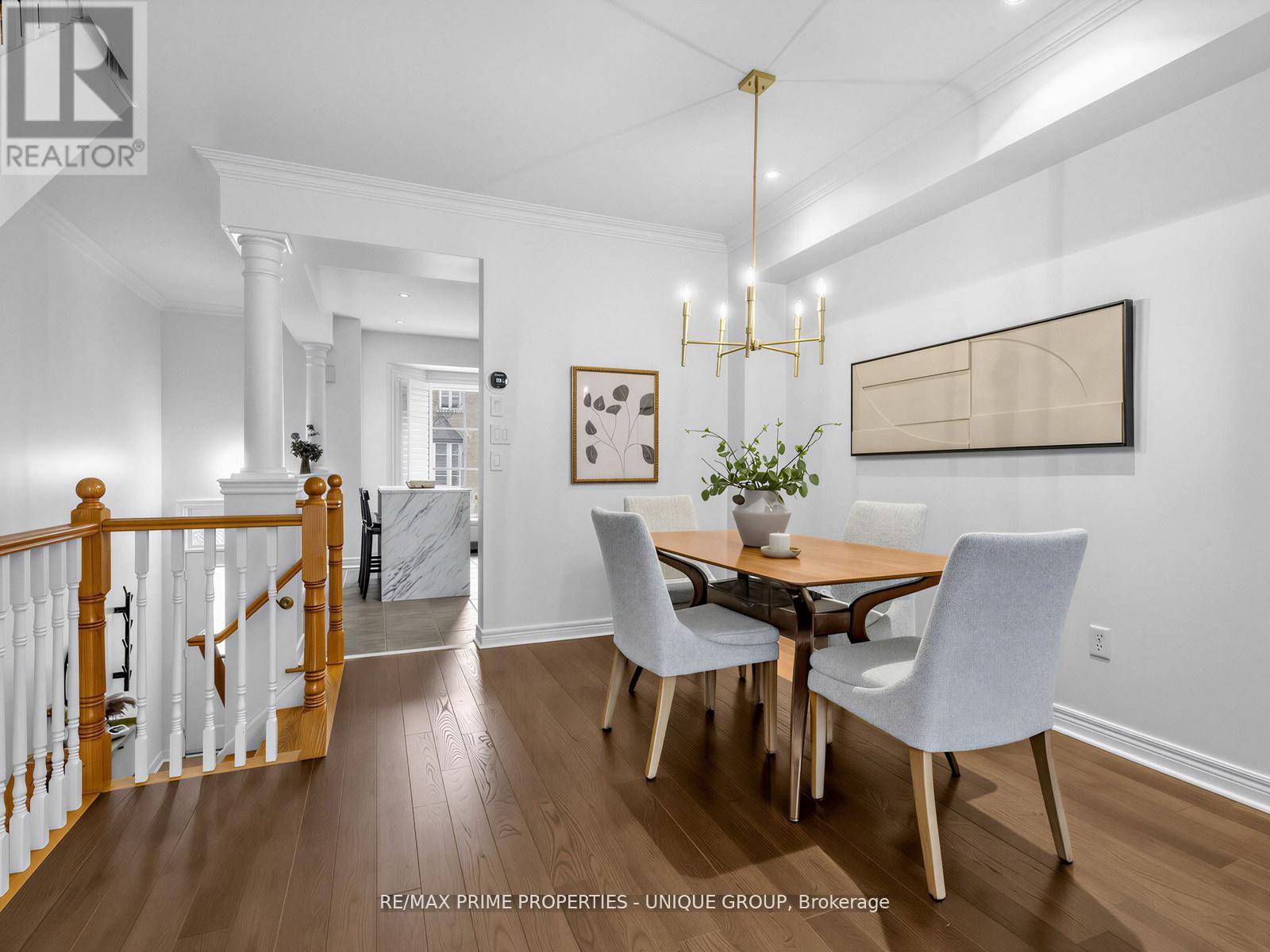 19 James Stock Path, Toronto, Ontario  M8Z 6C6 - Photo 4 - W12967146