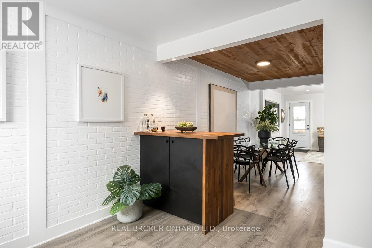 5476 Schueller Crescent, Burlington, Ontario  L7L 3T2 - Photo 12 - W12967166