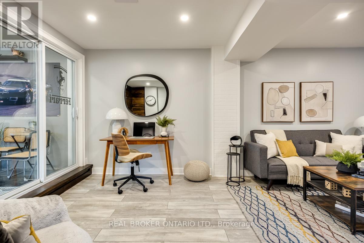 5476 Schueller Crescent, Burlington, Ontario  L7L 3T2 - Photo 26 - W12967166