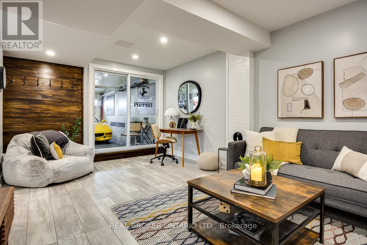 5476 Schueller Crescent, Burlington, Ontario  L7L 3T2 - Photo 30 - W12967166