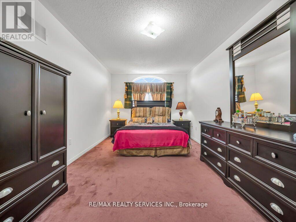 118 Queen Mary Drive, Brampton, Ontario  L7A 2R5 - Photo 20 - W12967178