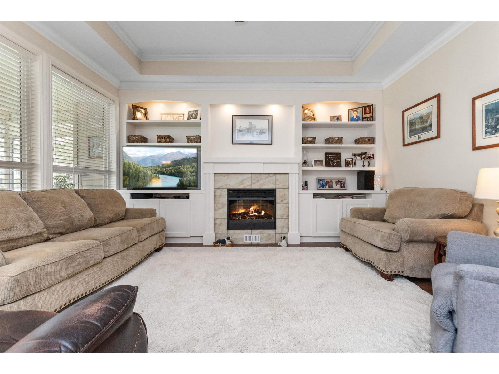 6049 Hunter Creek Crescent, Sardis South, Chilliwack, British Columbia V2R 0B7 - Photo 6 - R3107534