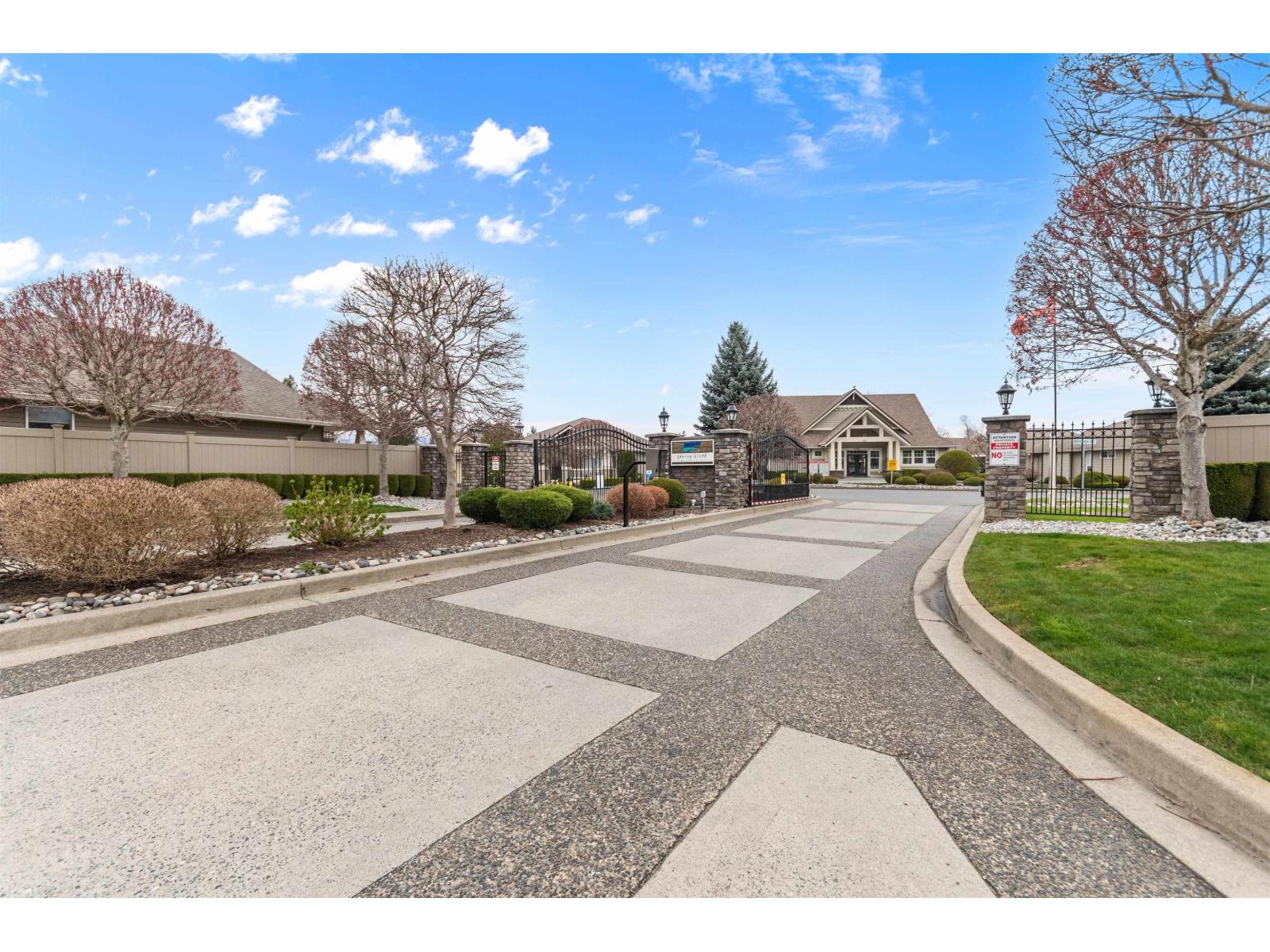 6049 Hunter Creek Crescent, Sardis South, Chilliwack, British Columbia V2R 0B7 - Photo 37 - R3107534