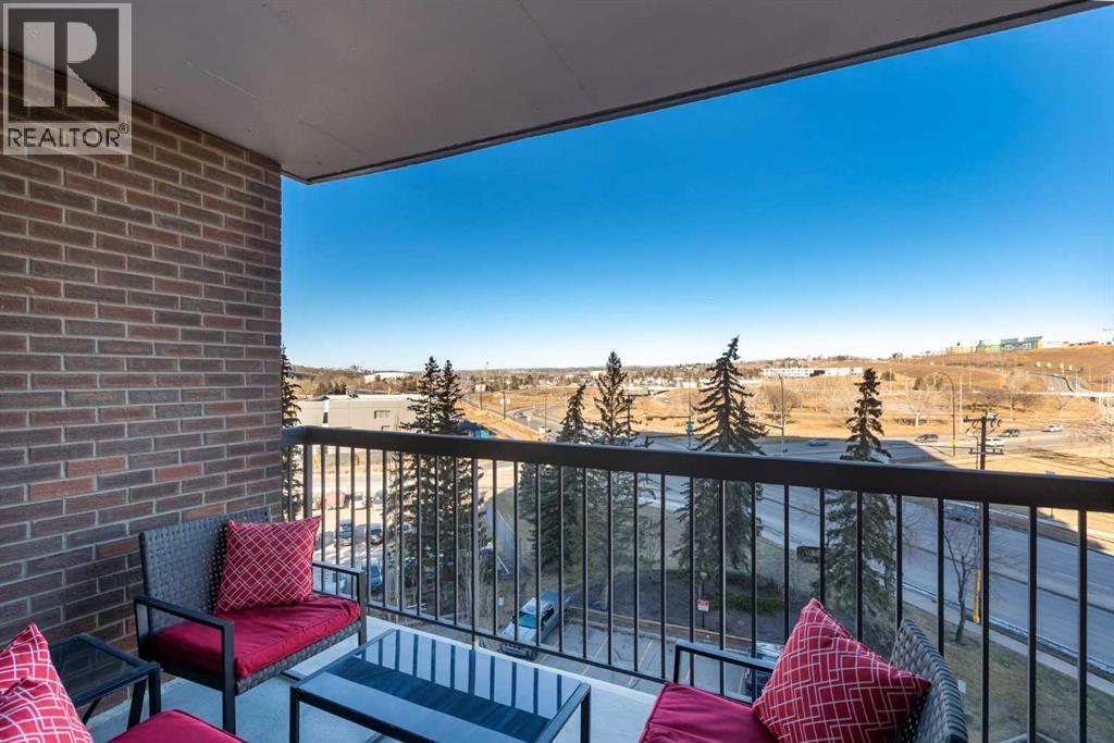 605, 80 Point Mckay Crescent NW, Calgary, Alberta  T3B 0L9 - Photo 12 - A2292597