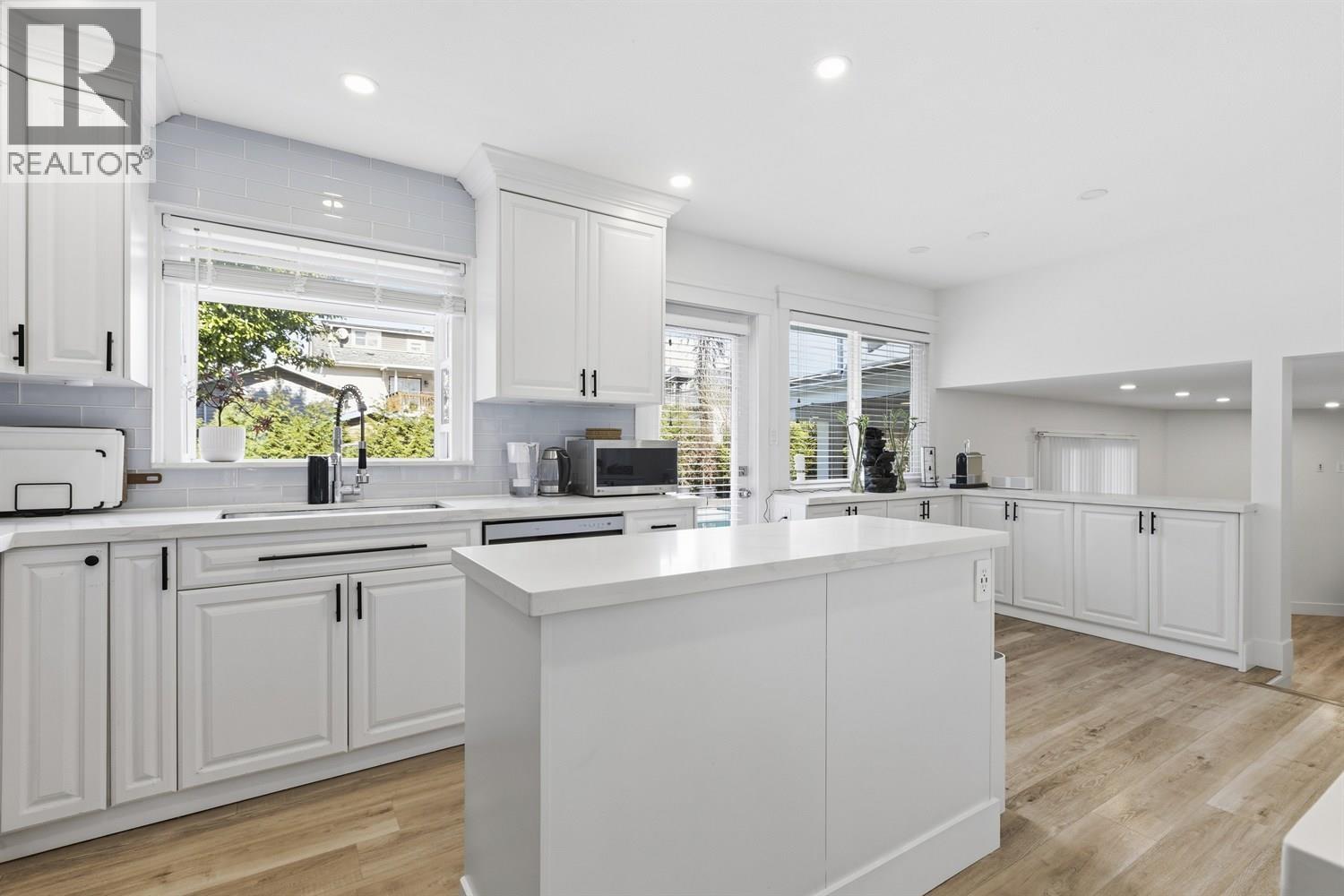 2115 London Street, New Westminster, British Columbia  V3M 3E8 - Photo 11 - R3107638