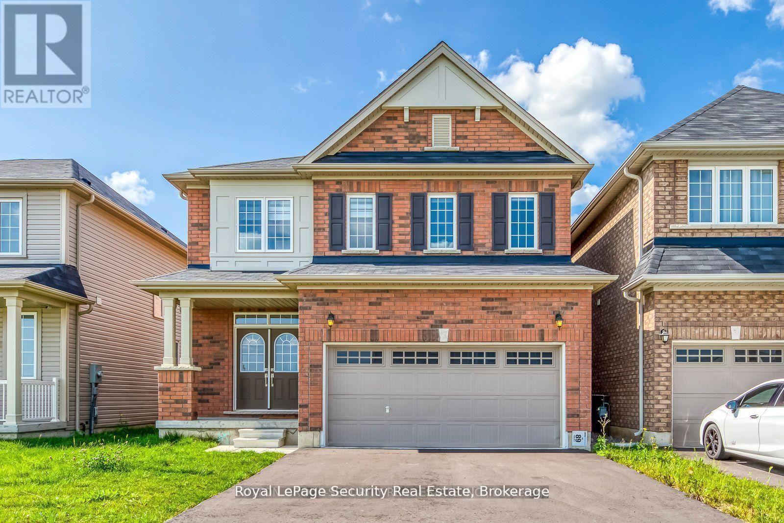 30 WITTEVEEN DRIVE, Brantford, Ontario