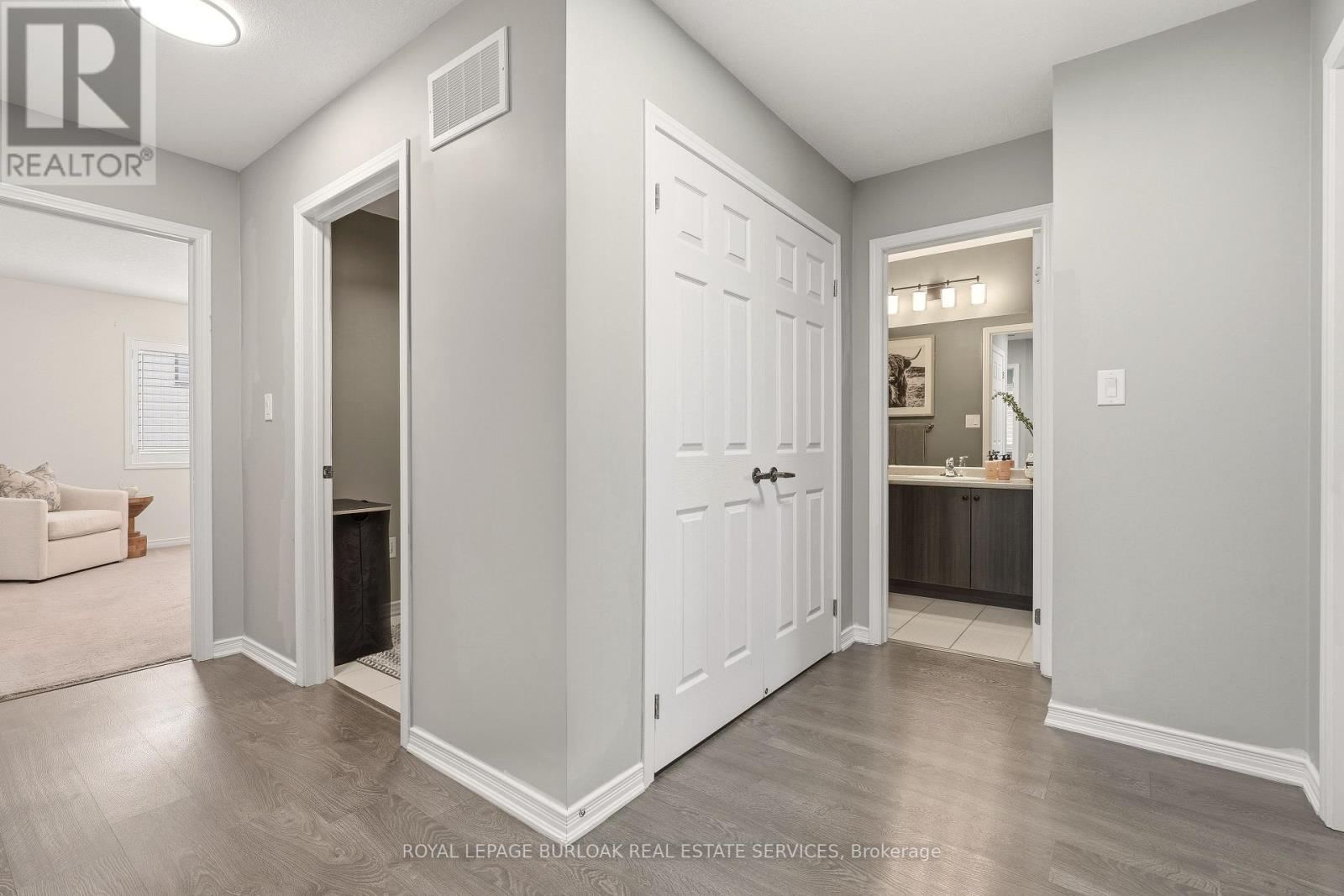 105 Larry Crescent, Haldimand, Ontario  N3W 0B2 - Photo 24 - X12967044