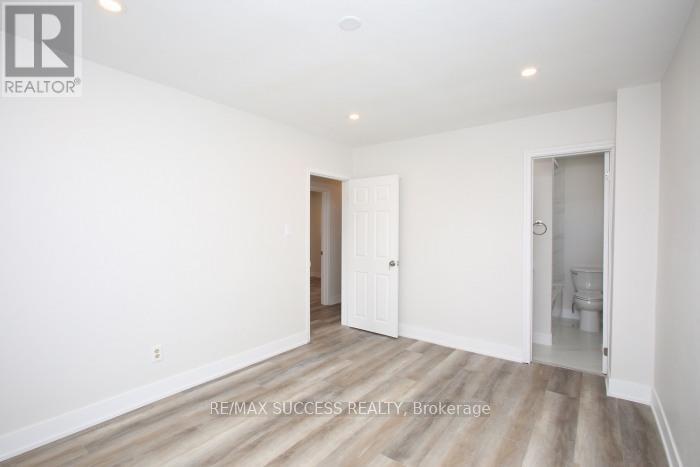 33 Shadyside Avenue, Hamilton, Ontario  L8V 3E2 - Photo 19 - X12967120