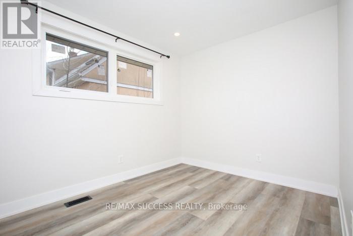 33 Shadyside Avenue, Hamilton, Ontario  L8V 3E2 - Photo 26 - X12967120