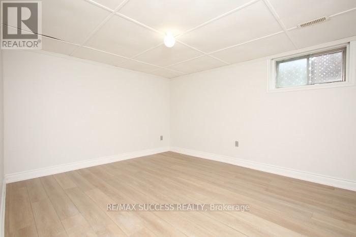 33 Shadyside Avenue, Hamilton, Ontario  L8V 3E2 - Photo 41 - X12967120