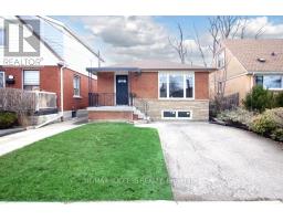 33 SHADYSIDE AVENUE, Hamilton, Ontario