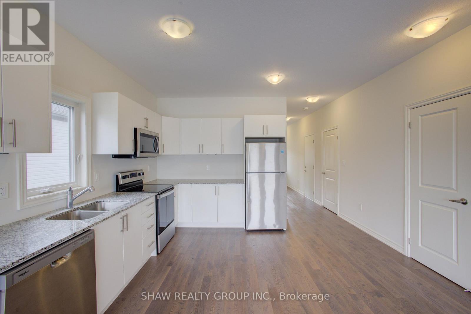 92 Cheryl Avenue, North Perth, Ontario N0G 1B0 - Photo 14 - X12967156