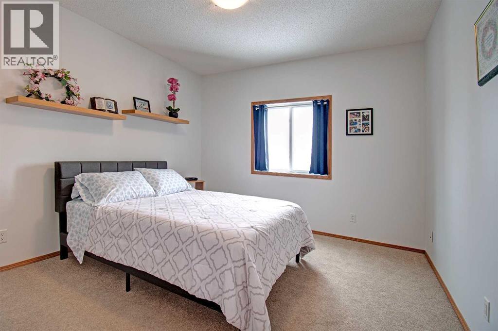 49 Thornfield Close Se, Airdrie, Alberta  T4A 2K7 - Photo 17 - A2298354