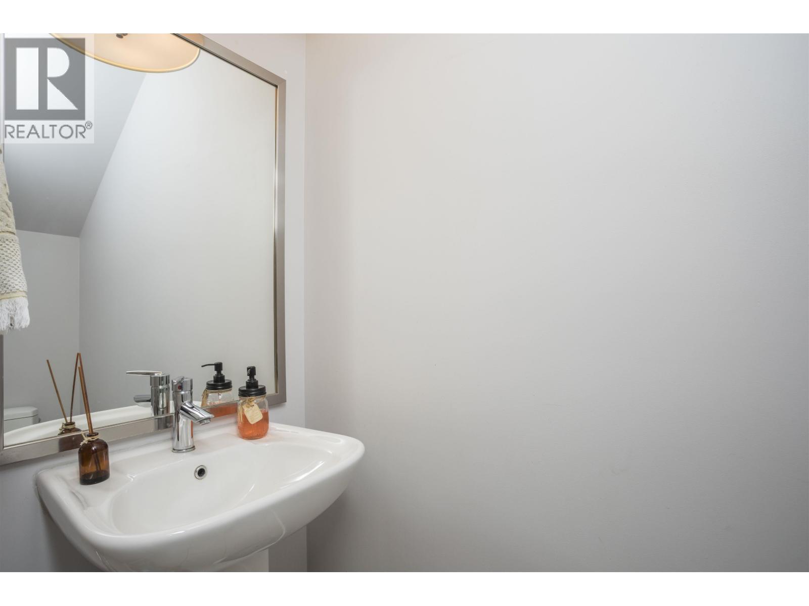 104 828 Royal Avenue, New Westminster, British Columbia  V3M 1J9 - Photo 16 - R3107323