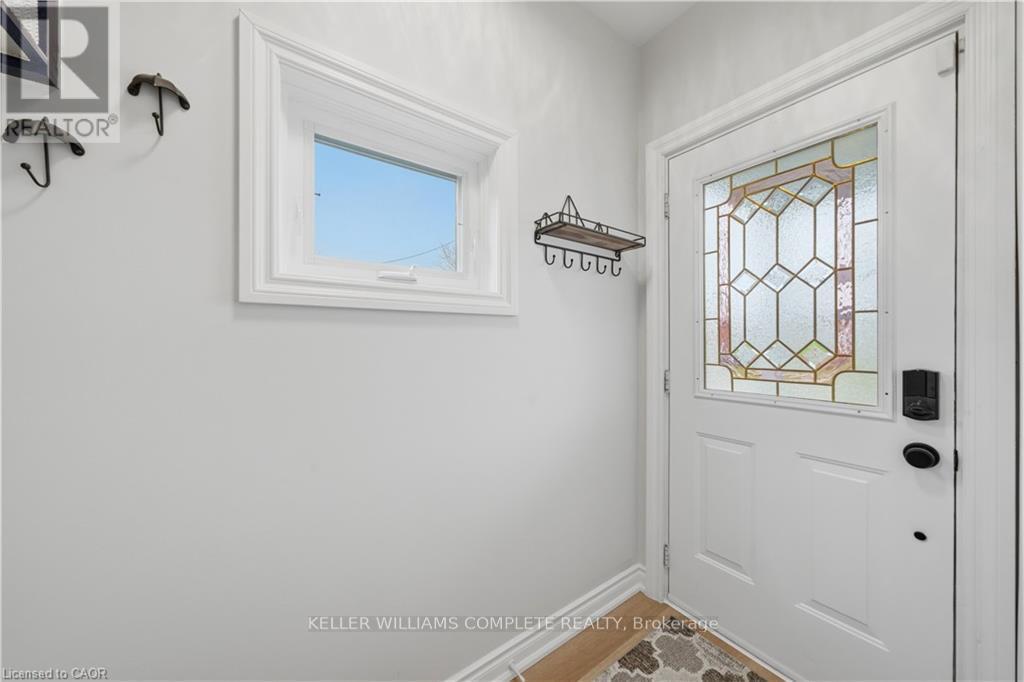 191 Bell Avenue, Hamilton, Ontario  L8K 3E5 - Photo 4 - X12967172