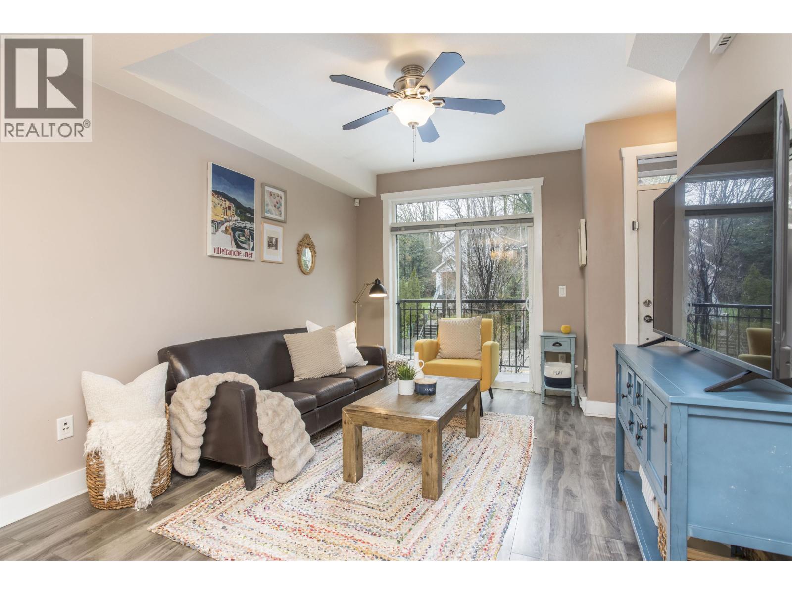 104 828 Royal Avenue, New Westminster, British Columbia  V3M 1J9 - Photo 2 - R3107323