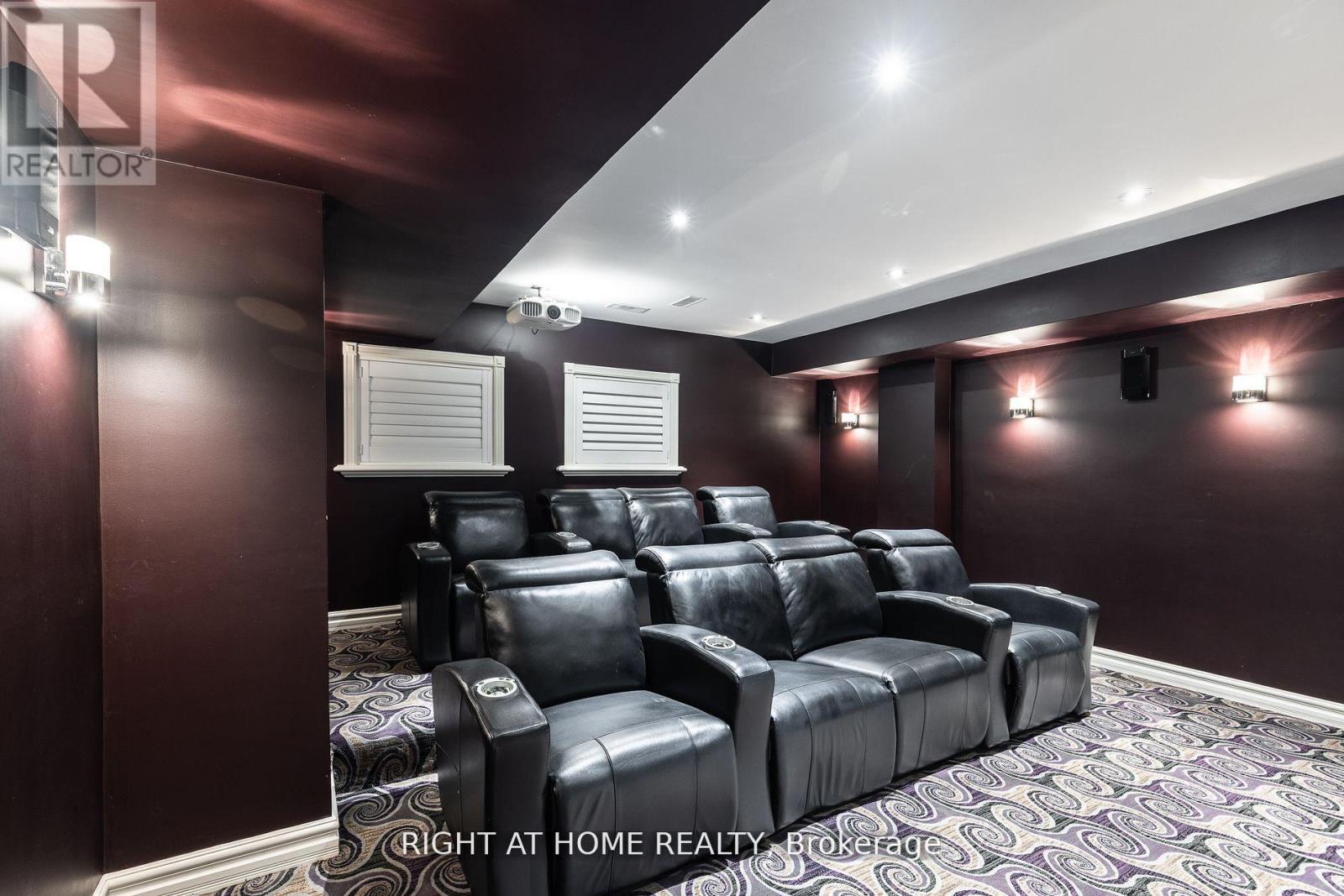 38 Sugarbush Court, Vaughan, Ontario  L4L 2Z2 - Photo 9 - N12962252