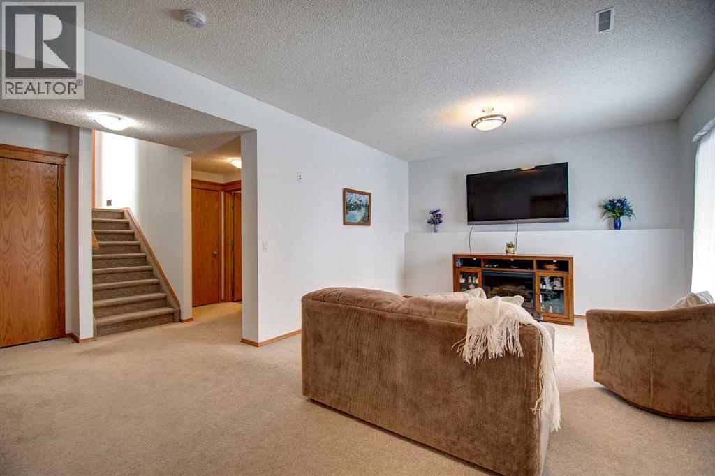 49 Thornfield Close Se, Airdrie, Alberta  T4A 2K7 - Photo 34 - A2298354