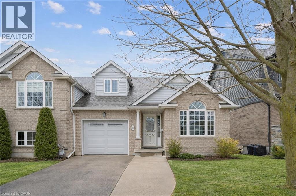 32 Scott Street, Fergus, Ontario  N1M 3S2 - Photo 2 - 40815853