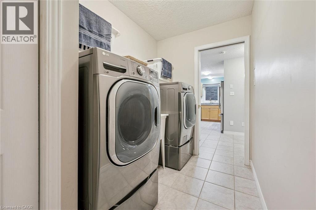 32 Scott Street, Fergus, Ontario  N1M 3S2 - Photo 11 - 40815853