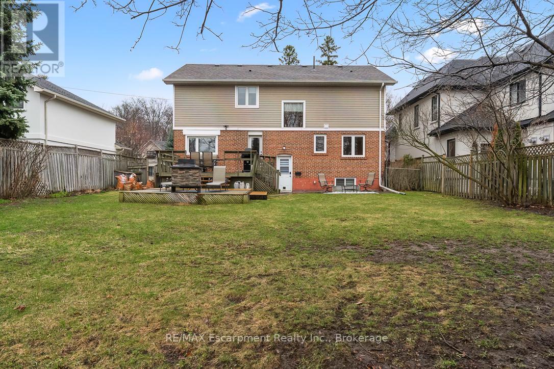 1071 Melvin Avenue, Oakville, Ontario  L6J 2V8 - Photo 45 - W12967236