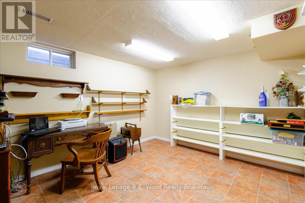 46 Tanager Drive, Tillsonburg, Ontario N4G 5J6 - Photo 35 - X12967222