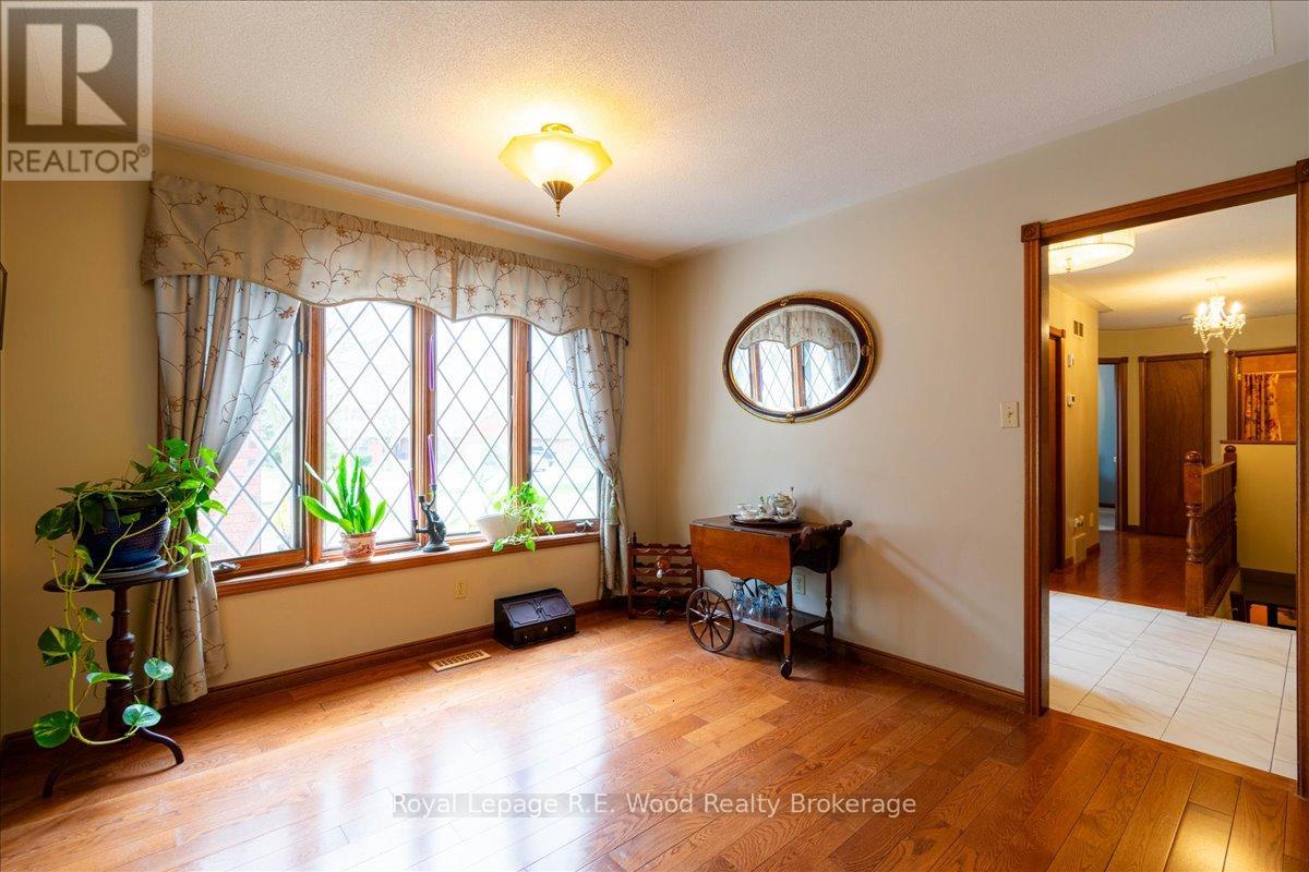 46 Tanager Drive, Tillsonburg, Ontario N4G 5J6 - Photo 9 - X12967222