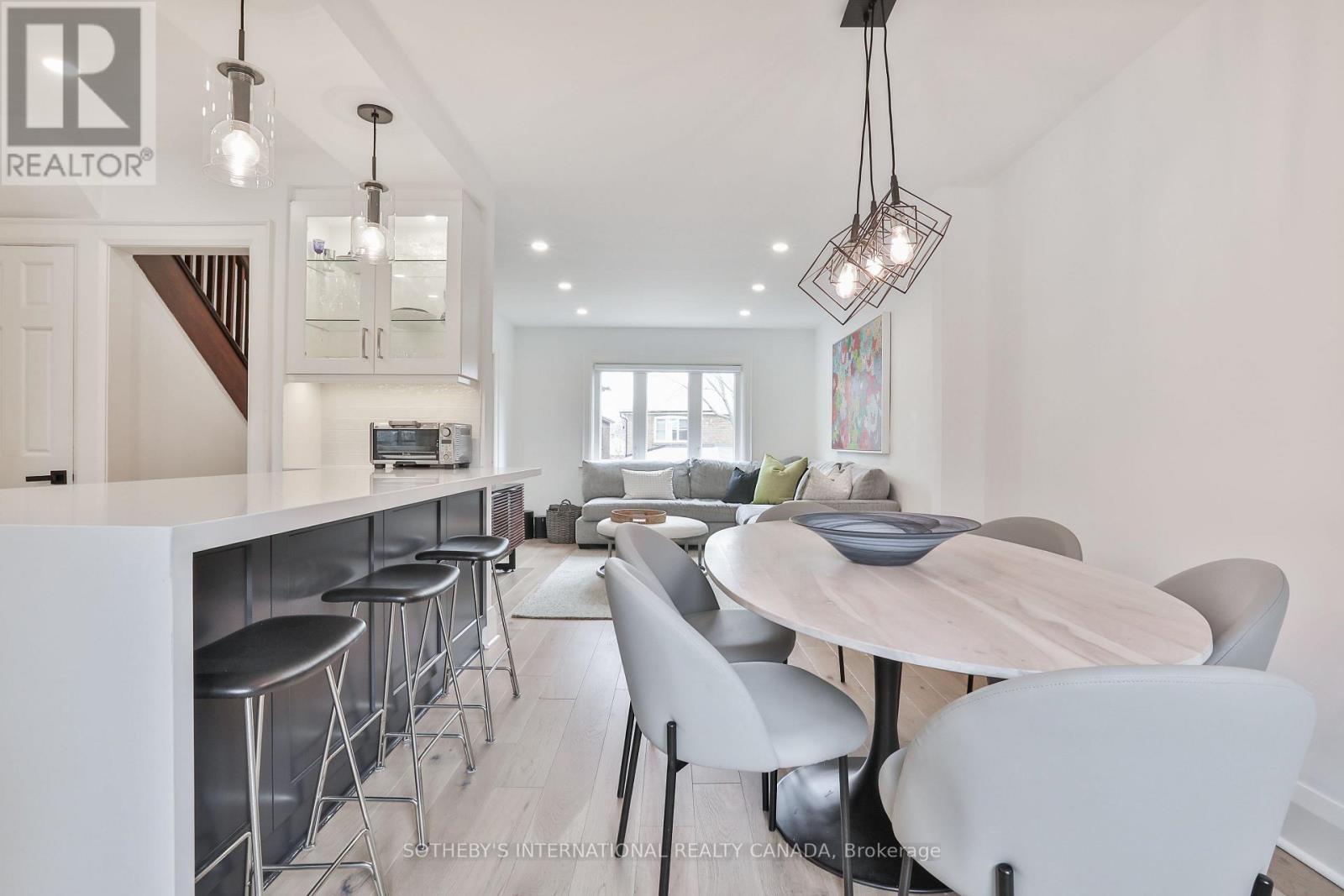 64 Robina Avenue, Toronto, Ontario  M6C 3Y7 - Photo 8 - C12965326